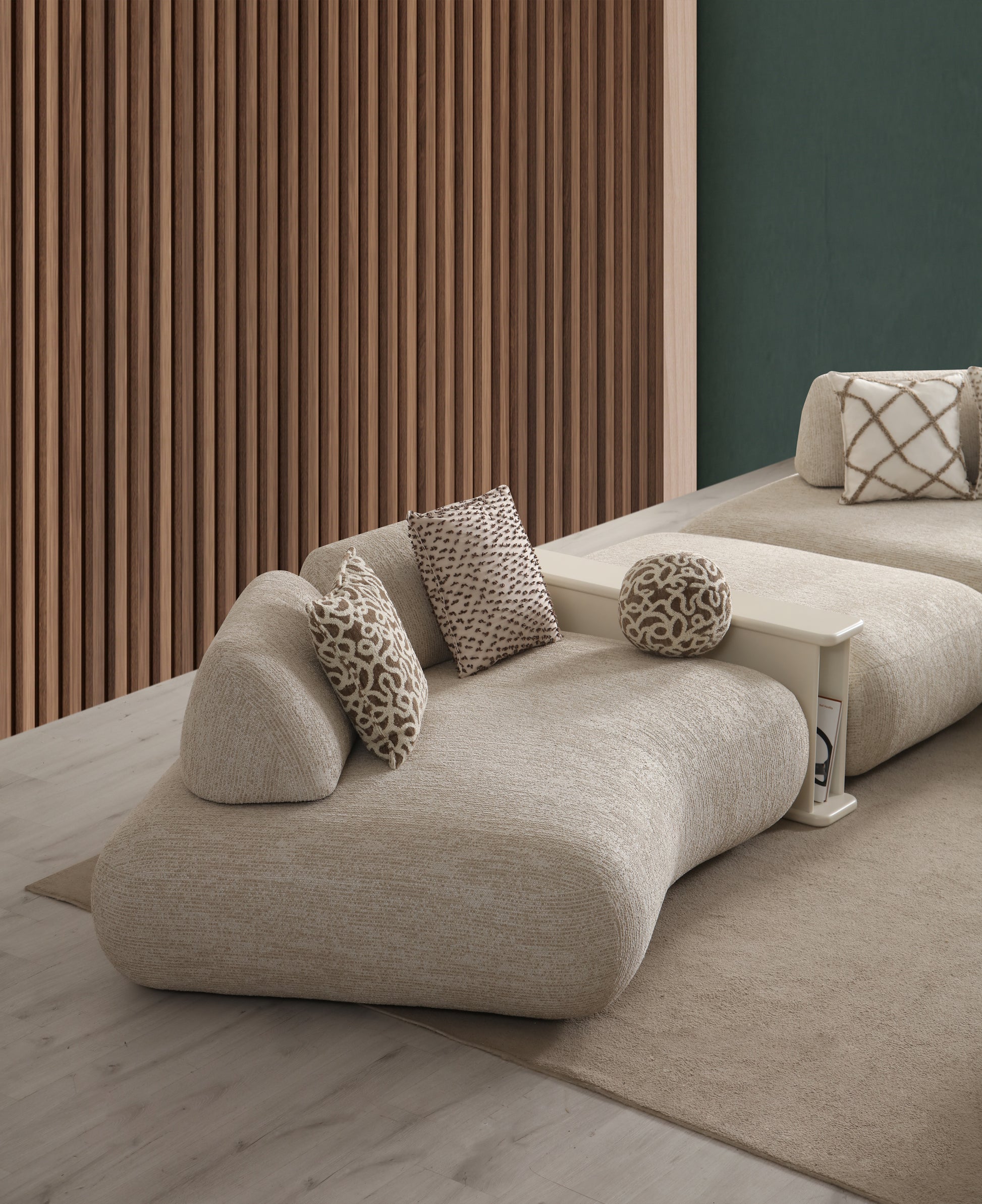 Canapé 4 places avec pouf STOH